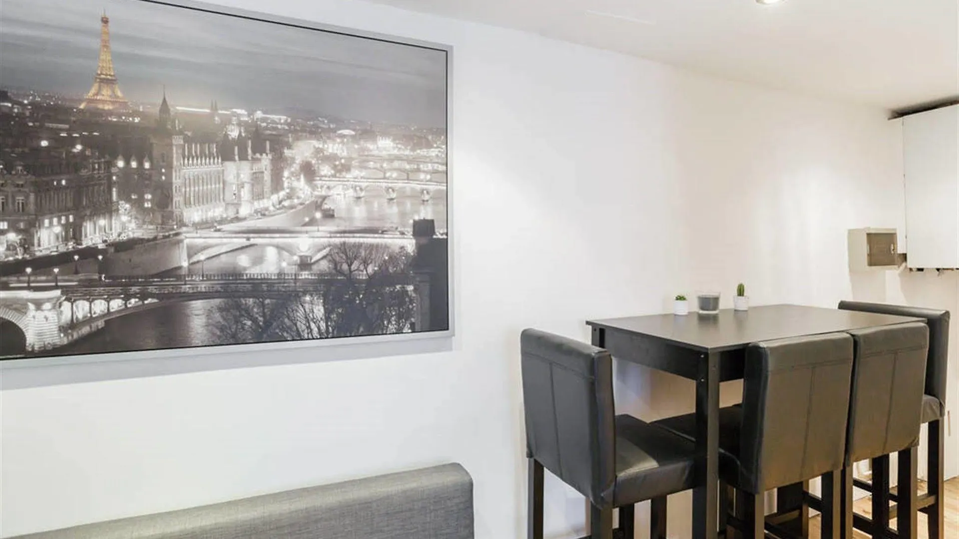 Luxury Apartment Tour Eiffel - Smartrenting París